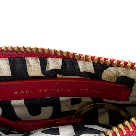 Marc Jacobs Classic Q Key Pouch | Red - Picture 9 of 10